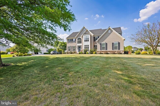 Building Photo - 728 Farmhouse Rd