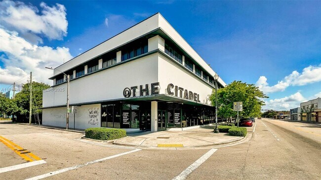 Building Photo - 25 NW 78th St