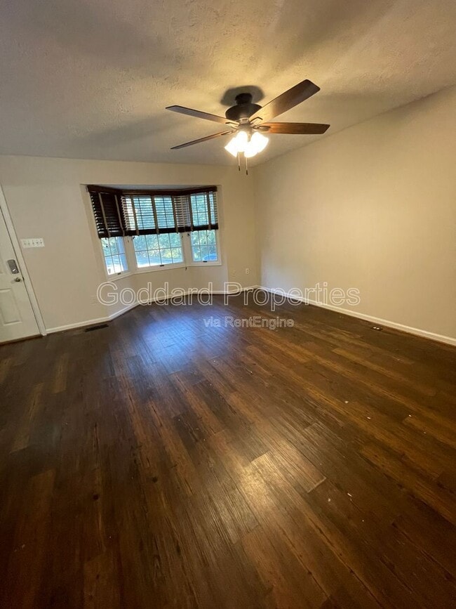 Building Photo - 18 Corriedale Ct