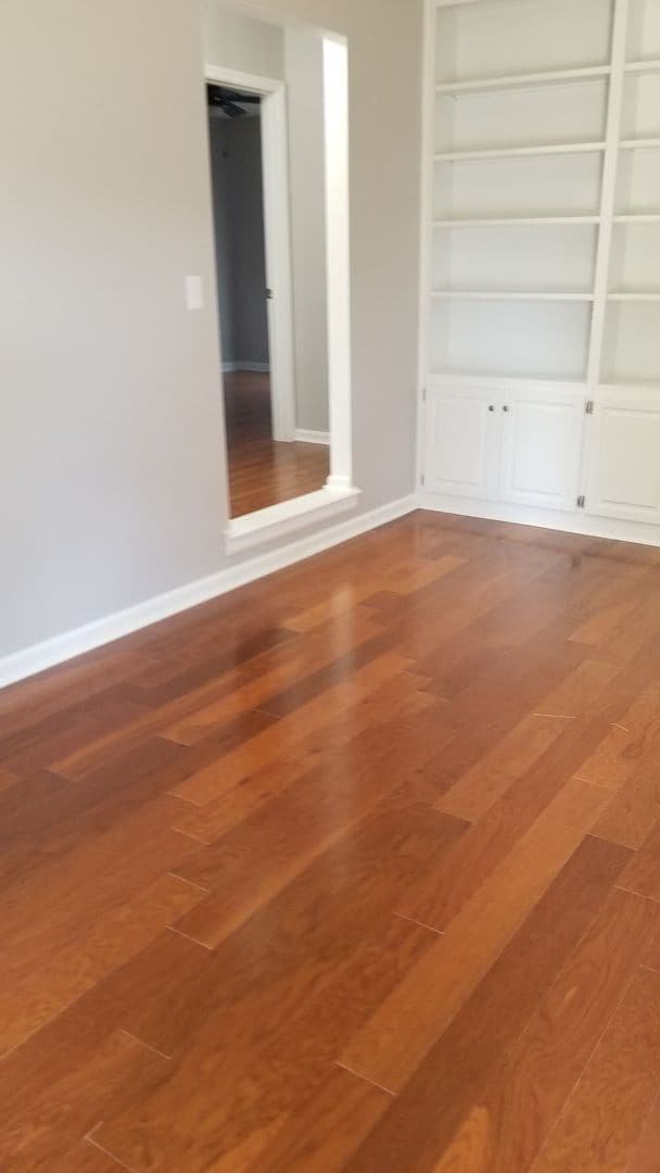 Building Photo - 3bd 2 bath Asbury Hill