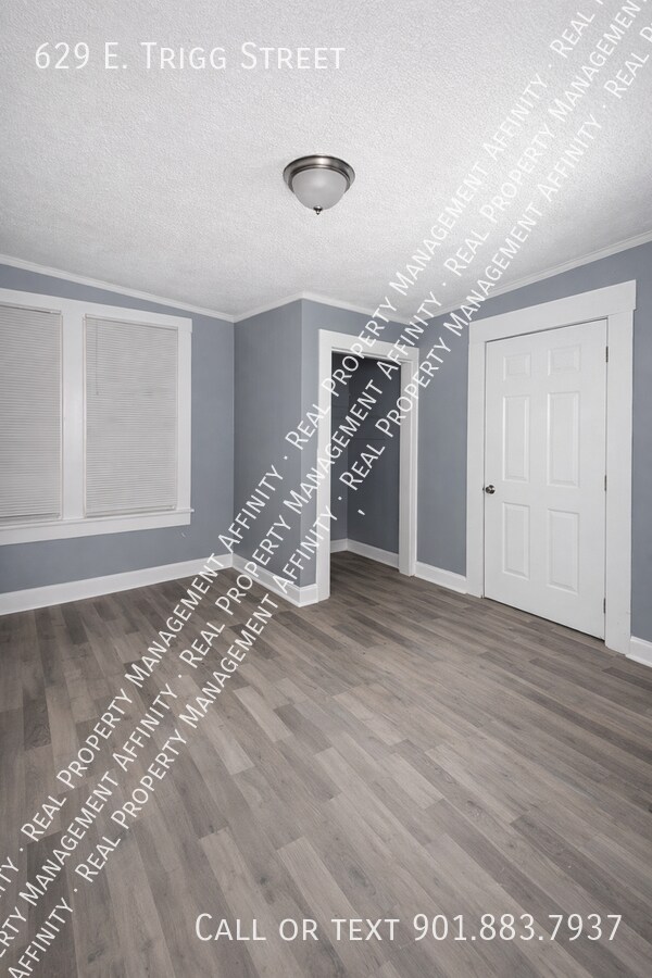 Building Photo - 629 E Trigg Ave