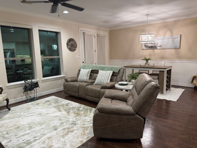 Building Photo - 2112 Fm 3186