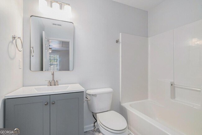 Building Photo - 244 Windcroft Cir NW