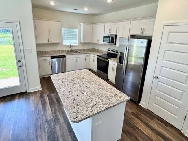 Building Photo - Open House, Thursday, July 17, 2025 1 PM t...