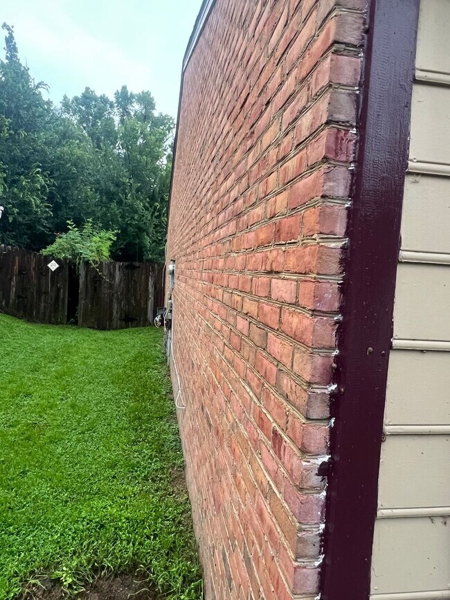 Building Photo - 2510 Mar Ct