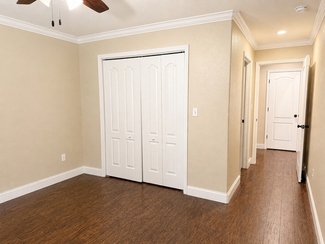 Building Photo - 602 Martin St