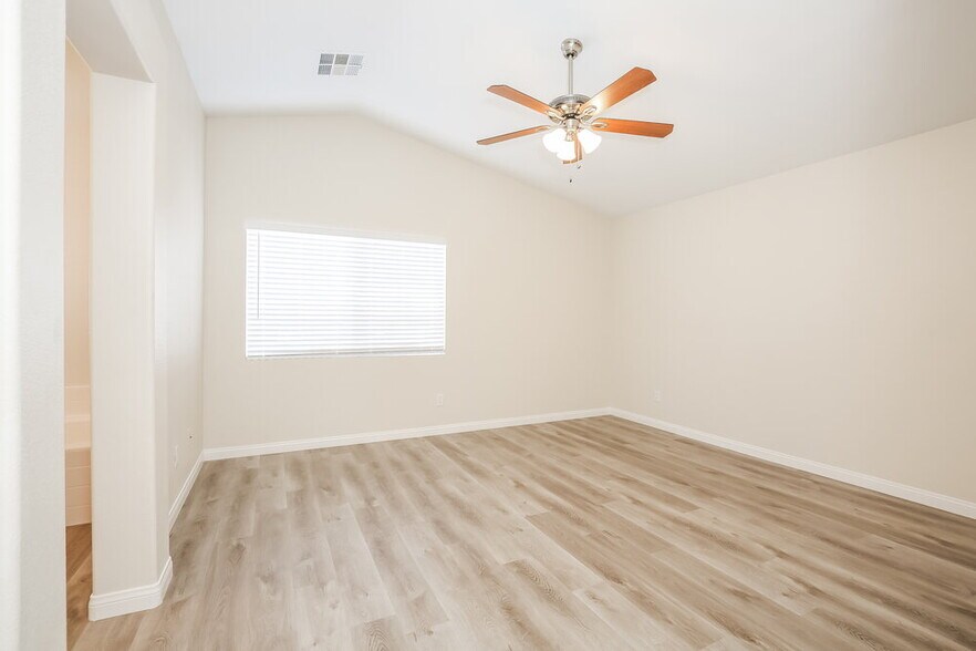 Building Photo - 4137 Catalan Sails Ave