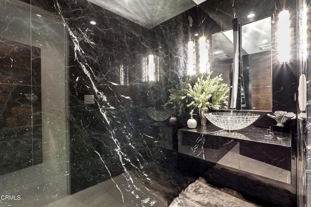 Building Photo - 4423 Bergamo Dr