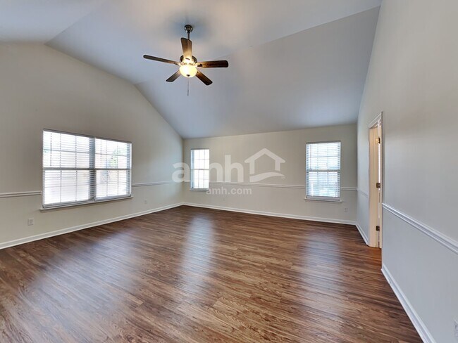 Building Photo - 212 Tyre Dr
