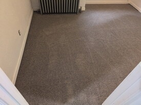 Building Photo - 403 Ormsby Ave