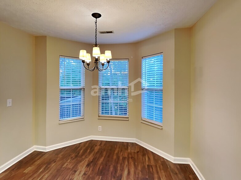 Building Photo - 108 Wood Duck Ln