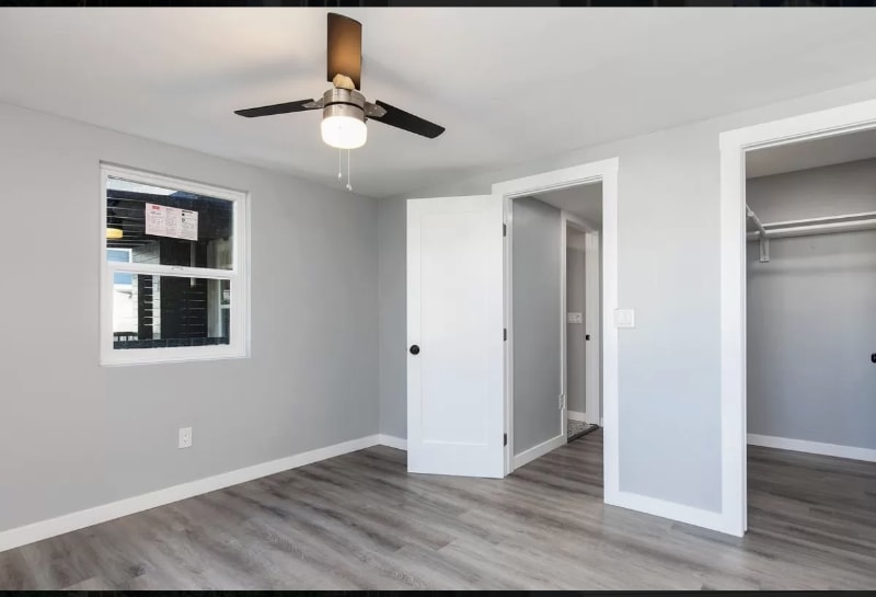 Building Photo - 37451-37452 Boundary St