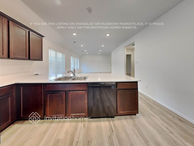 Building Photo - 22711 Bolanzo Ln