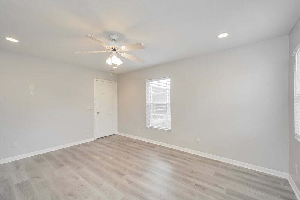Building Photo - 1413 SW 11th Pl