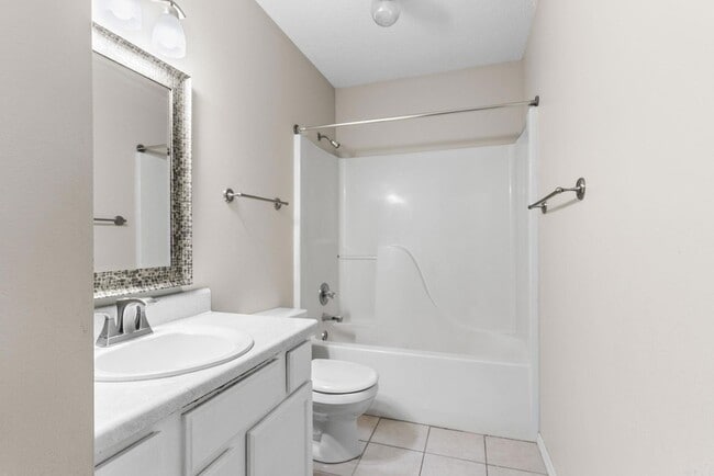 Building Photo - 10 Meadow Ridge Loop