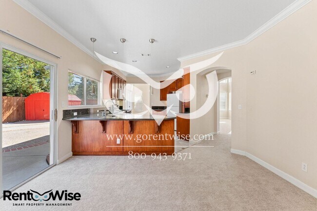 Building Photo - 406 Grenadine Way