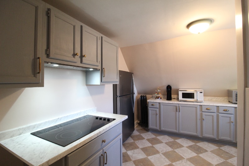 Building Photo - 800 Monroe Ave