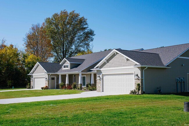 Building Photo - 3211 W Bartlett Dr