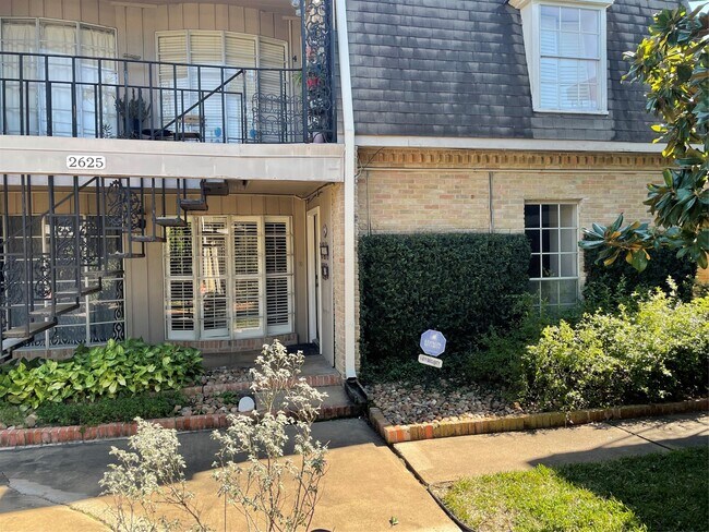 Primary Photo - 2625 Marilee Ln