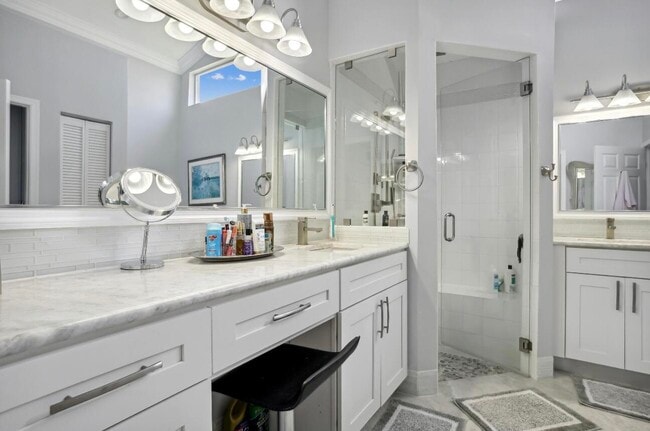 Building Photo - 7823 Bridlington Dr