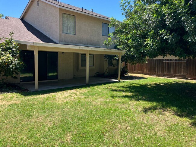 Building Photo - 1717 Whippoorwill Ct