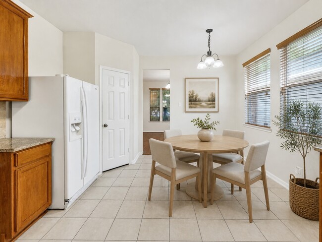 Building Photo - 11630 Forest Wind Ln