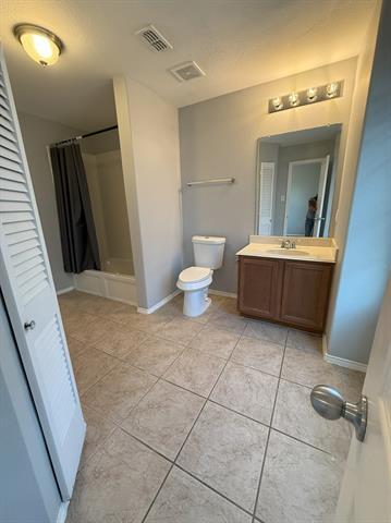 Building Photo - 816 Meandering Trail