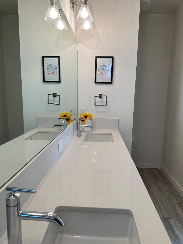 Building Photo - 1541 14th Ave S