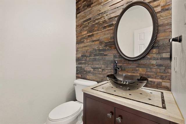 Building Photo - 4304 Harpers Ferry Dr