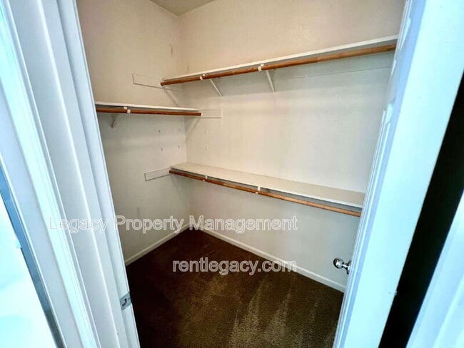 Building Photo - 1843 Dawnelle Way
