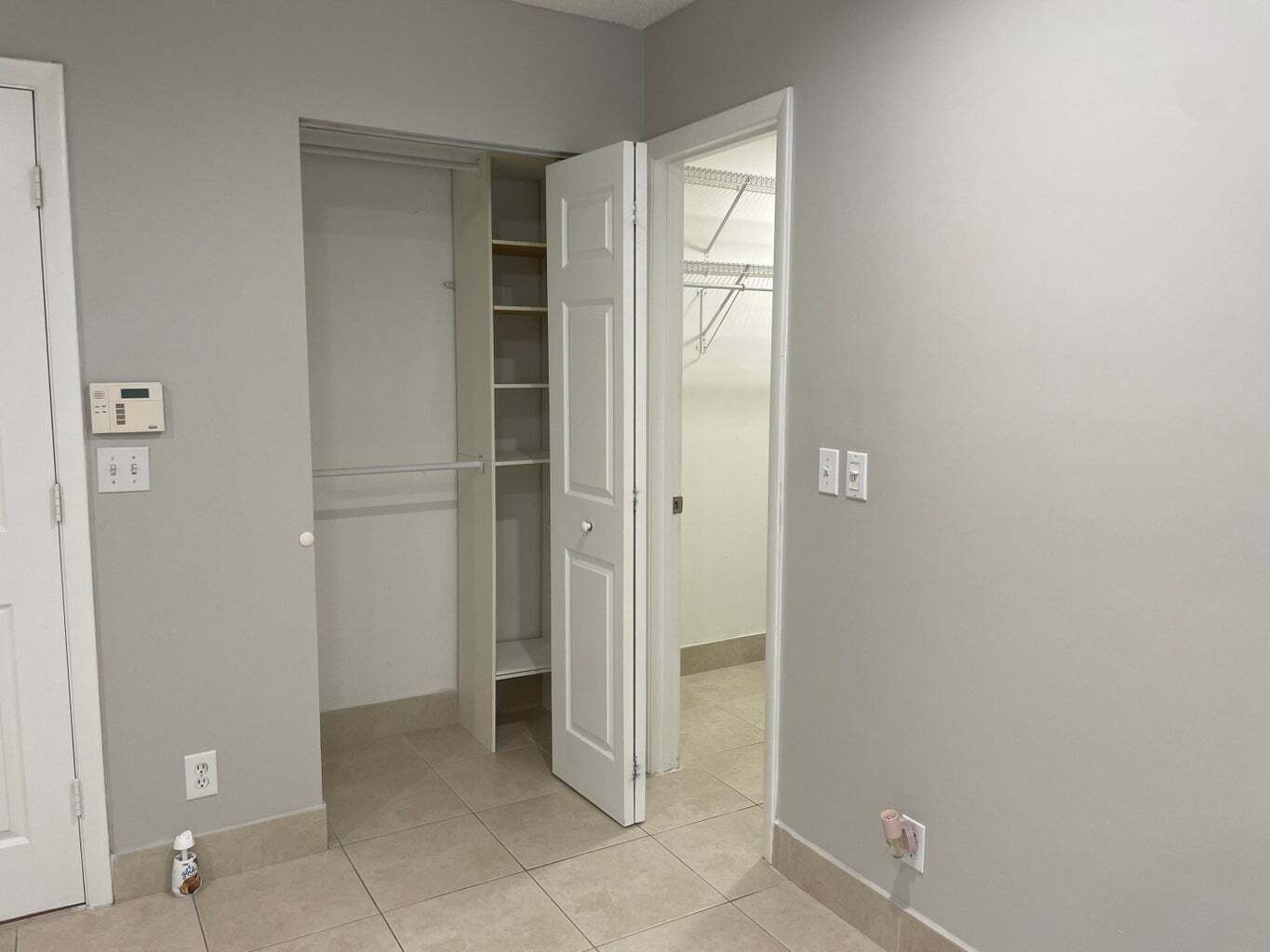 Building Photo - 9173 Tivoli Pl