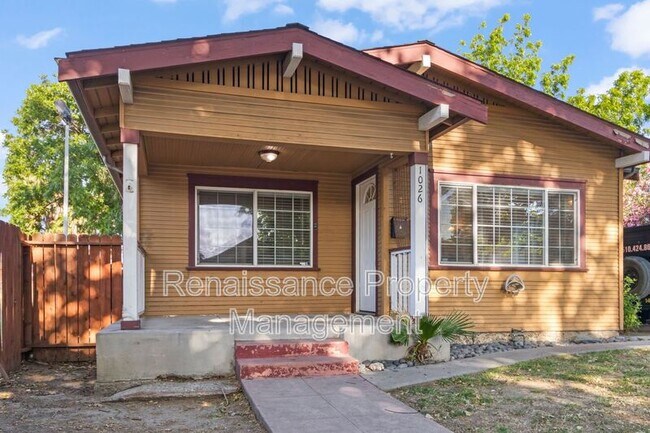 Building Photo - 1026 Windeler Ave