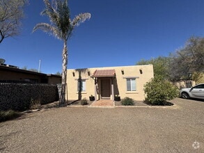 Building Photo - 3 bed 2 bath Santa Fe Home