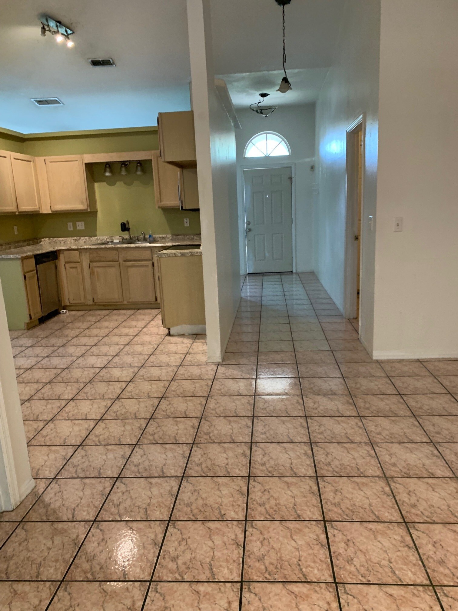 Building Photo - 1044 Henson Ct