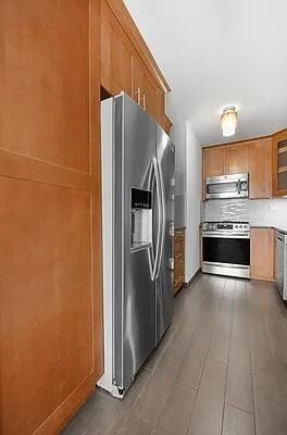 Building Photo - 275 Greenwich St