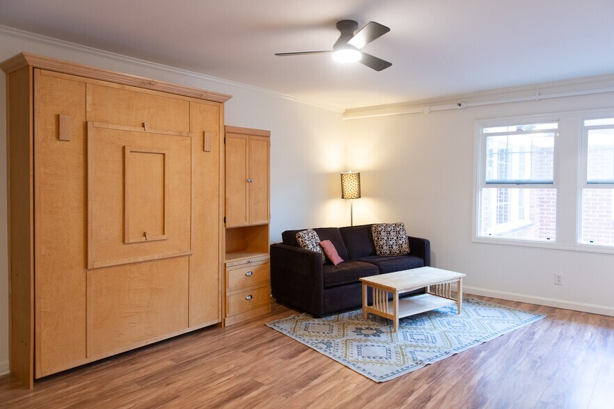 Optional living room furniture - 701 NE 28th Ave