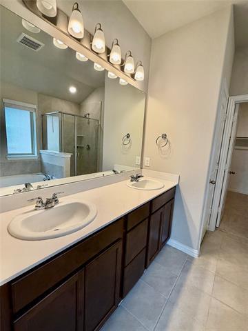 Building Photo - 3313 Cross Shr Dr