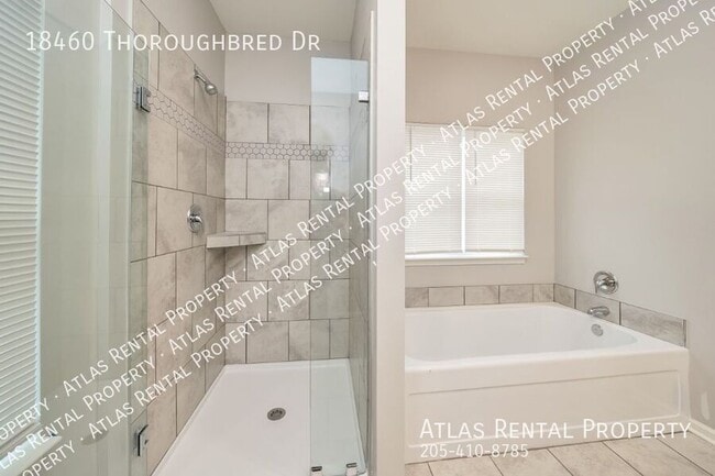 Building Photo - 18460 Thoroughbred Dr
