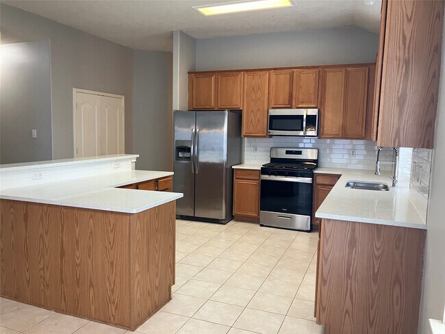 Building Photo - 3402 Pebble Beach Ln