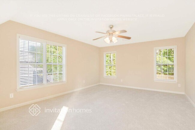 Building Photo - 235 Keller Dr