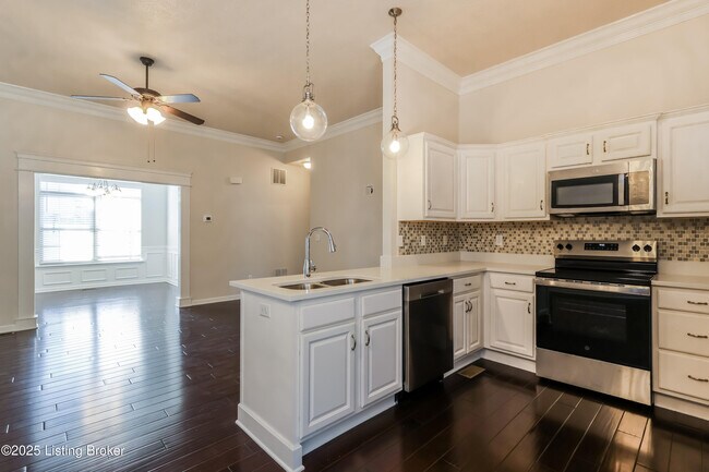 Building Photo - 17810 Birch Bend Cir