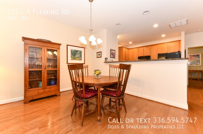 Building Photo - 1923 Fleming Rd