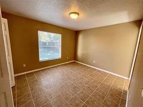 Building Photo - 115 Stefanik Rd