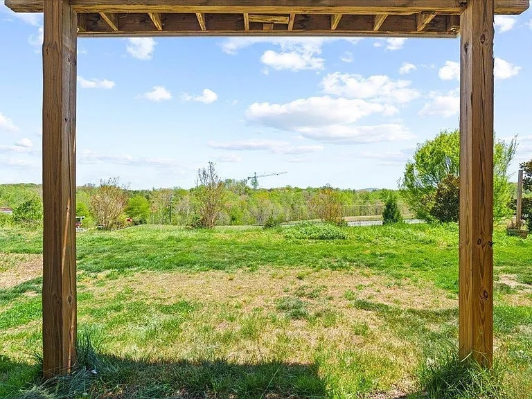 Building Photo - 2065 Elm Tree Ct