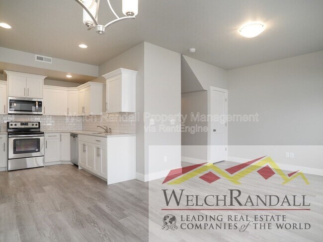 Building Photo - 2260 W 2625 S