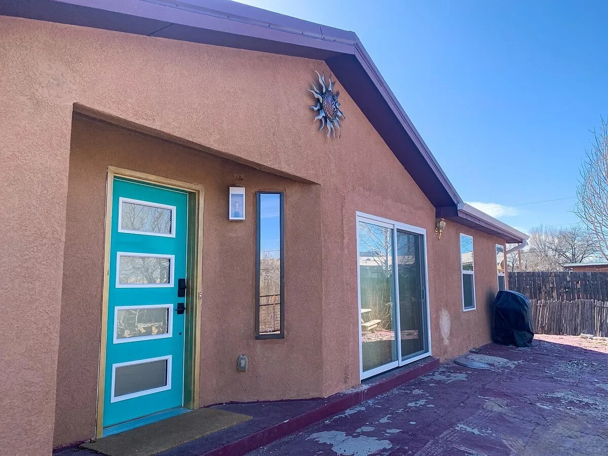 Building Photo - 948 Acequia de las Joyas