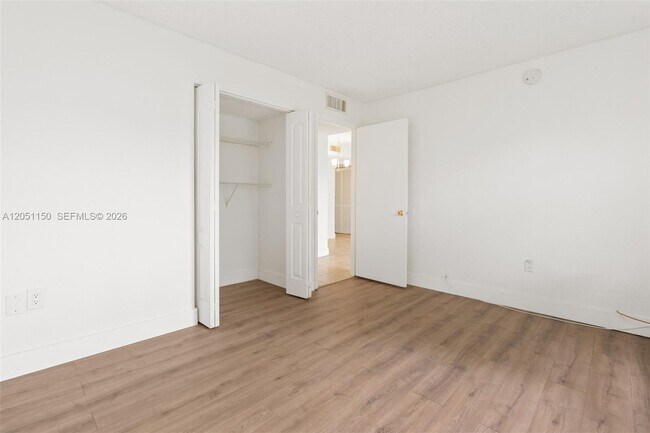 Building Photo - 4215 N University Dr