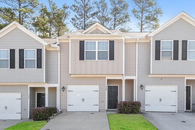 Primary Photo - 1208 Highwood Ln