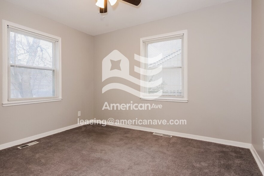 Building Photo - 6306 E 149th St