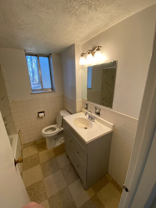 Building Photo - First Property Investments, LTD 3